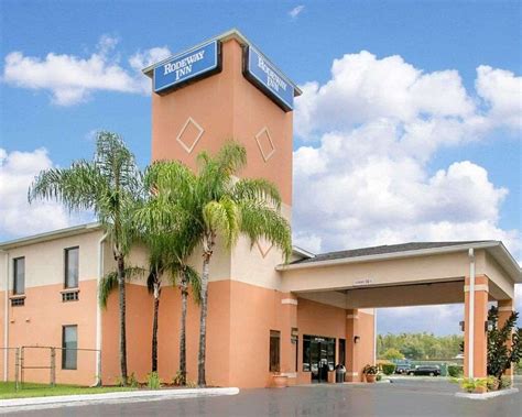 Cheap hotels in wesley chapel. View deals for Fairfield Inn & Suites by Marriott Tampa Wesley Chapel, including fully refundable rates with free cancellation. Guests enjoy the locale. Shops at Wiregrass is minutes away. Breakfast, WiFi, and parking are free at this hotel. 