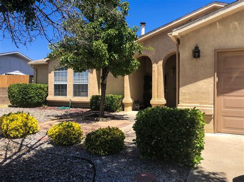 Rio Rancho, NM Apartments for Rent. One of the fastest-growing cities in New Mexico, Rio Rancho is conveniently located just northwest of Albuquerque. Volcano Ranch Park and the popular Petroglyph National Monument, which contains 15,000 ancient petroglyphs, are located south of Rio Rancho.. 