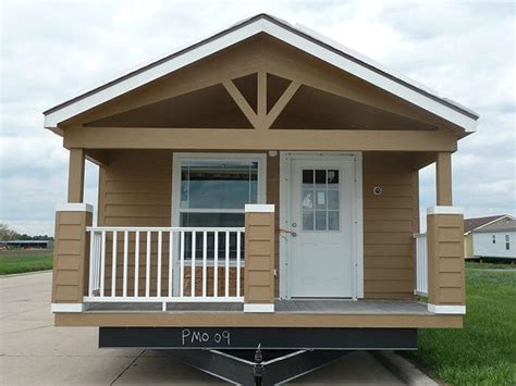 When it comes to finding a place to live, many people are turning to mobile homes as an affordable and convenient option. A 3 bedroom mobile home offers many advantages for renters, including cost savings, convenience, and flexibility..
