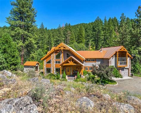 Off Grid Custom Home + Cabin on 37.7 Acres With 3 Year-Round Creeks / Borders BLM Land. $850,0000. 1435 Strawberry Creek Road, Sandpoint, ID, USA. 37.7. 3.. 
