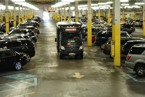 Cheap parking philadelphia airport. May 16, 2023 ... Philly airport adds more economy parking spots · Why it matters: It's welcome relief for travelers who will pay $15 a day to park economy rather ..... 
