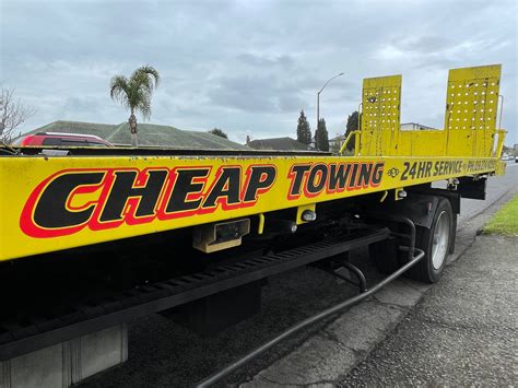 Cheap towing. Arana towing is the best towing company in Los Angeles with years of experience. We provide all services related to towing and other vehicle issues immediately. Driving vehicle may be easy but when the same vehicle stops in the mid of road, it is tough to handle. In such situation, you need a trusted partner for help. 