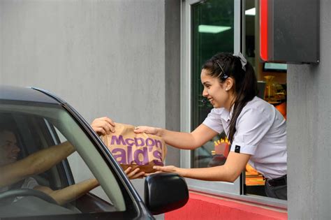 Cheapest fast food meals. Car troubles are never convenient, and finding an affordable tow truck can add to the stress. If you’re searching for “cheapest tows near me,” here are some tips to help you find a... 