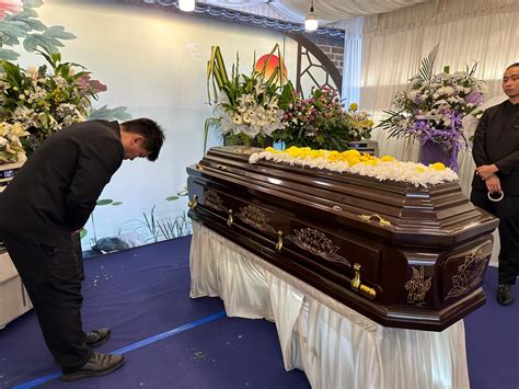 Cheapest funeral services in singapore.  This article explores the Comparing ...