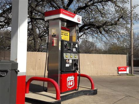 Lowest Gas Prices & Best Gas Stations in Arlington, Texas. Gas Station Location Regular Midgrade Premium Diesel; Loves. 19477 FM 523, Arlington, Texas. Arlington ...