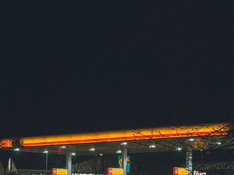 Today's best 10 gas stations with the cheapest prices near you, in B