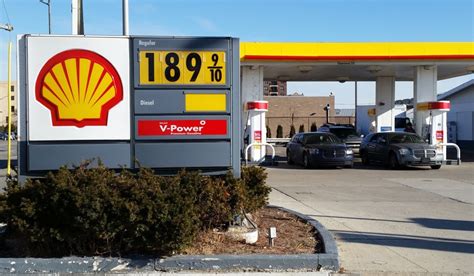 BP in Green Bay, WI. Carries Regular, Midgrade, Premium, Diesel.