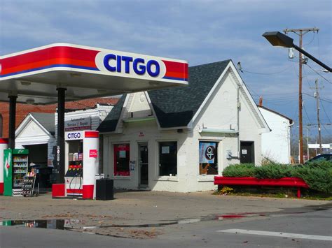 Exxon in Murfreesboro, TN. Carries Regular, 
