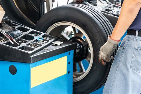 Cheapest tire mounting and balancing near me. The cost to mount and balance tires varies depending on the service provider, but typically ranges from $12 to $25 per tire. This includes labor costs, … 