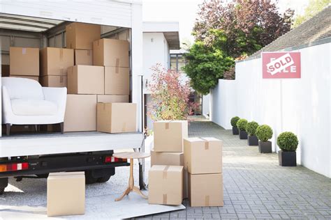 Cheapest way to move cross country. Aug 9, 2023 · STEP 3: Budget for the move—including a new home, movers, and storage. The cheapest way to move cross-country is for a homeowner or renter to budget in order to know what to expect before the ... 