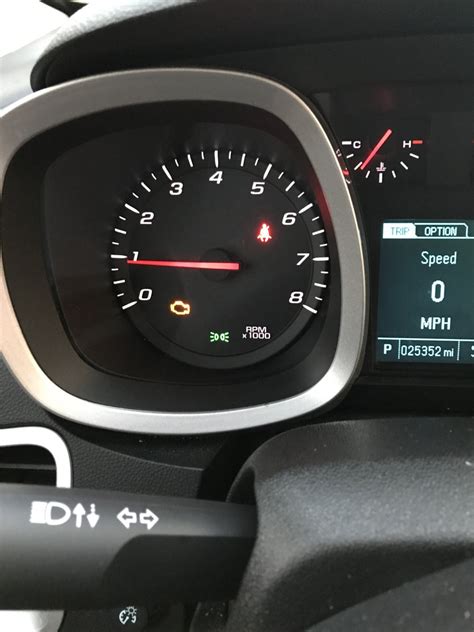 The service engine soon light, commonly referred to as the check engine light, on a 2000 Chevy Silverado, or any vehicle, can have a number of meanings depending on the issue. If t.... 
