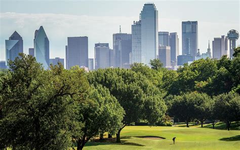 Check our guide for the best public golf courses in Dallas.