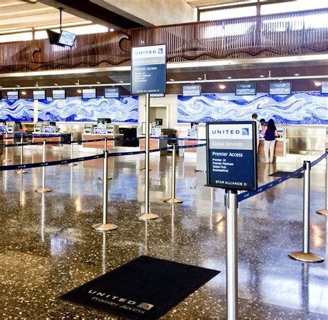 Traveler pro tip. Operating hours could change, so check the status of your flight before arriving. Select a state. Find locations and operating hours for our check-in counters in the U.S..