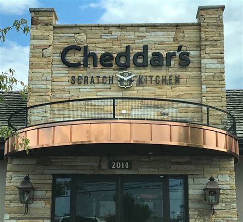 Cheddars chattanooga. 2014 Gunbarrel Rd, Chattanooga, TN 37421. Rating. Google 4.4 Yelp 3 Foursquare 8 Nexdoor 283 Tripadvisor 4 Menu. Features. curbside pickup. take-out. delivery. dine-in. staff wears masks. vegetarian options. accepts credit cards. outdoor seating. casual. moderate noise. good for groups. good for kids. good for lunch. dinner. dessert. private ... 