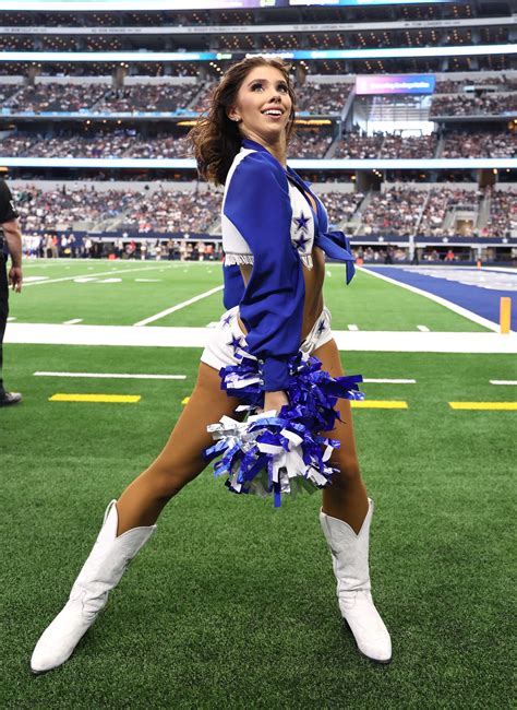 Cheerleader pics that show too much.  Less Searching, More Finding With Gett...