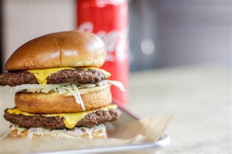 Cheeseburgers omaha. - Rating: 2.0/5 (187 reviews) - Price: $$ - Address: 1120 Howard St Omaha, NE 68102 - Categories: Bars, Burgers, Salad - Read more on Yelp 