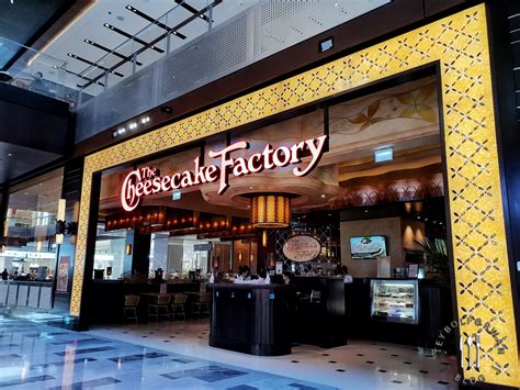 Visit The Cheesecake Factory Restaurant in the Royal Hawaiian Shopping Center for a great selection of Cheesecakes and Desserts, Appetizers, Salads, Pastas, Specialties, Flatbread Pizzas, Steaks and Seafood. ... The Cheesecake Factory Royal Hawaiian Shopping Center 2301 Kalakaua Avenue Honolulu, HI 96815 808-924-5001. Order …. 