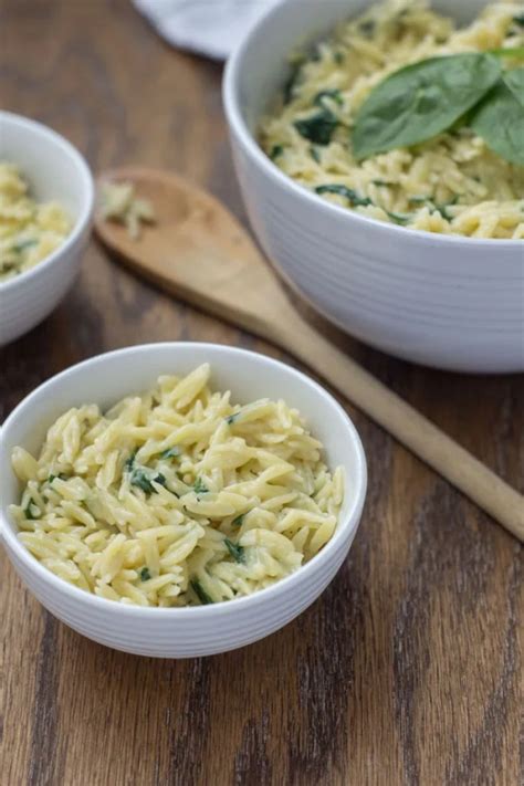 Cheesy Spinach Orzo Pasta Sides - Son Shine Kitchen