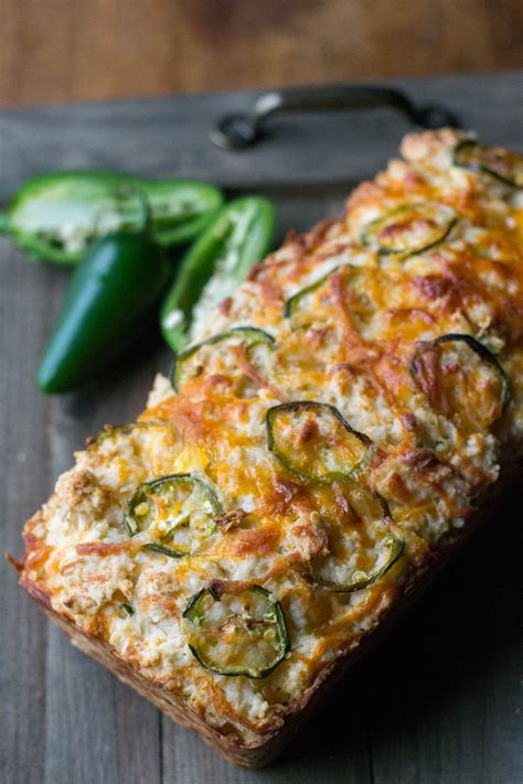 Cheesy jalapeno bread. Jun 19, 2014 ... Bread– Find a large, thick loaf of bread. · Cheese- I generally use a blend of cheese like pepper jack, monterey jack and cheddar cheese. 