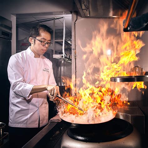 Chef wok. The best wok overall: Yosukata carbon steel 14-inch flat-bottom wok. What gives wok cooking its signature is what’s called “wok hei” or “guo chi,” the so-called breath of a wok that ... 
