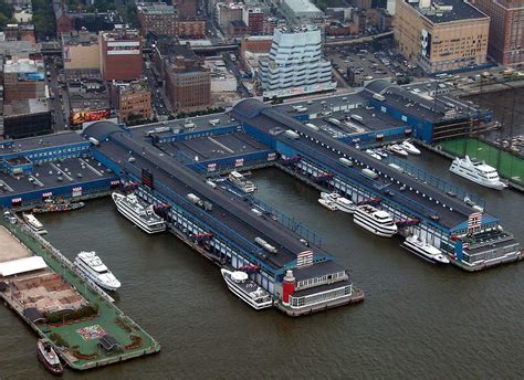 Chelsea piers nyc. Feb 24, 2022 · Spend an afternoon sightseeing on the water with the best NYC boat tours. The list includes ... Departs from: Pier 62, West 22nd Street and Chelsea Piers, Chelsea 212-627-1825 Facebook ... 