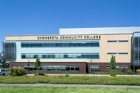 Chemeketa community college. Chemeketa Community College has adopted a seven-year strategic planning cycle aligned with its institutional cycle of accreditation. The current cycle began in the 2022-23 academic year and runs through 2028-29. This Strategic Plan is intended to act as a map ... 