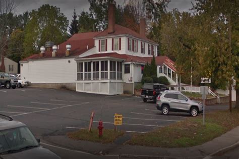  150 Rockingham Rd. (Rte. 28), Derry, NH. 603-434-4911. Welcome to. Lei's Garden Chinese Restaurant. Lei’s Garden is a small family business that has been serving the Derry, New Hampshire community for over 28 years! We serve fine Cantonese, Szechuan and Polynesian food. Dine in or Take Out 6 days a week. (Closed Tuesday) . 