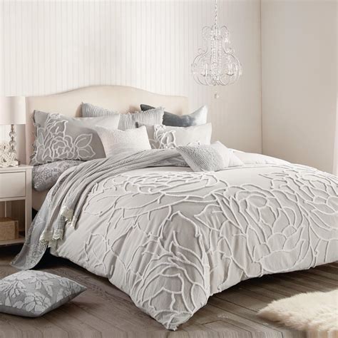 Chenille Rose 3-PIece Comforter Set - Zola