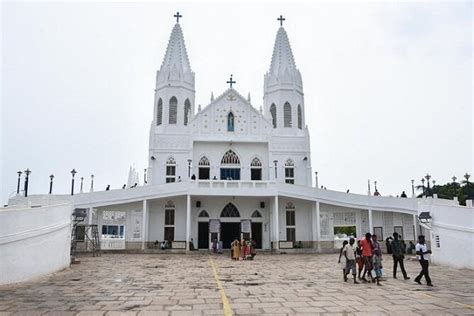 Chennai Airport to Velankanni Church - Van Rental Chennai