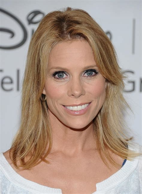 Cherly hines. For Curb Your Enthusiasm fans, that means Cheryl Hines will have a lot less screen time this season as Larry adjusts to single life. Brian Hiatt spoke with Hines about her reduced role this season ... 
