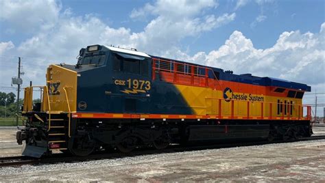 Wow, 2 days in a row! Immediately after I got M648 with the Chessie System HU leading, I was told that CSX 1827 - The Baltimore & Ohio Heritage Unit - was le.... 