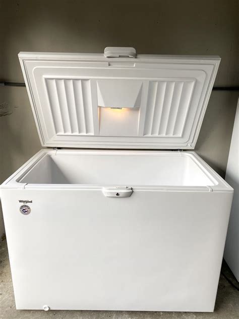 Chest Freezer 10.5 Cu.Ft, Deep Freezer, Freestanding Top Door Freezer Chest, 3 Removable Basket and Front Defrost Water Drain Chest Freezers for Garages, Kitchen, Commercial White. $78900. FREE delivery. Only 8 left in stock - order soon. KRIB BLING Chest Freezer with Removable Basket, 3.5 Cu.. 