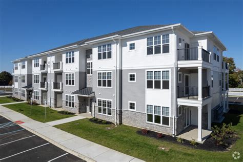 Nearby Apartments. Within 50 Miles of Willow Woods. Westchester Key 