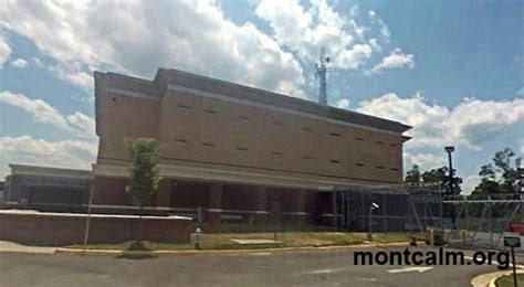 Chesterfield county jail inmate search.  Visitation hours, prison roster,...