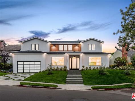 Cheviot hills zillow. Nearby homes similar to 2711 Anchor Ave have recently sold between $1M to $7M at an average of $1,190 per square foot. SOLD MAR 8, 2023. $4,881,500 Last Sold Price. 5 Beds. 6 Baths. 5,222 Sq. Ft. 2315 Beverwil, Los Angeles, CA 90034. SOLD MAR 6, 2023. 