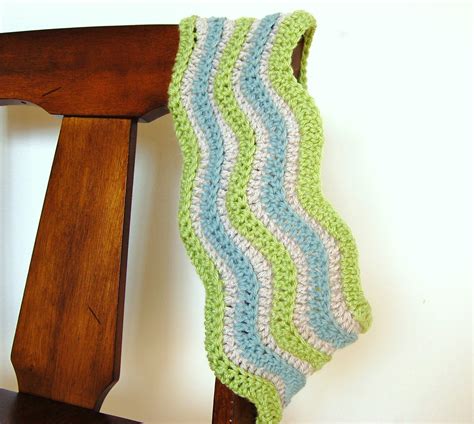 Chevron Crochet Cowl Pattern Free Pattern JJCrochet