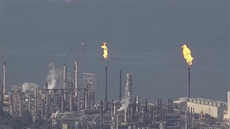 Chevron reports flaring incident at Richmond refinery