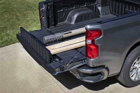 Chevy multi flex tailgate.  The full-width step eases access, the load stops help keep longer...