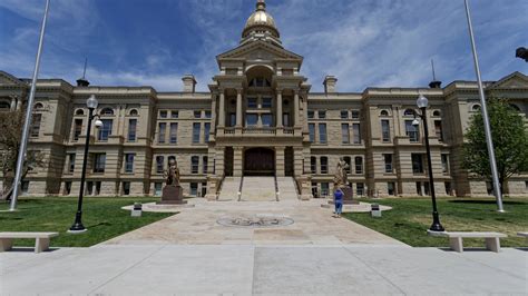 Cheyenne wy weather.  Local Weather Get our expert short-term forecast, summary of the w...