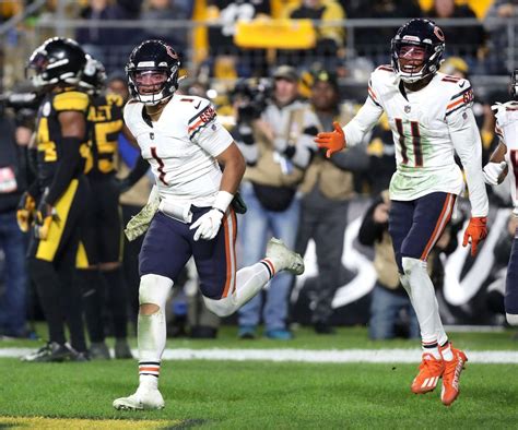 Chicago Bears Week 7 storylines: Tyson Bagent’s underdog charm, Justin Fields’ unclear prognosis and a possible defensive resurgence