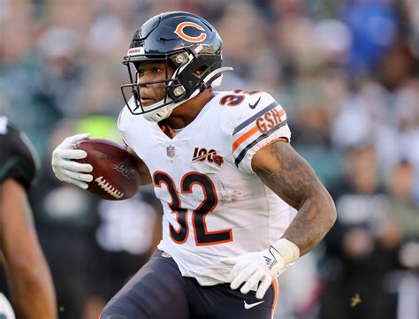 Chicago Bears free-agency news: RB Travis Homer agrees to a 2-year deal as David Montgomery joins the Detroit Lions