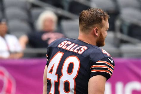 Chicago Bears free-agent tracker: Long snapper Patrick Scales to return