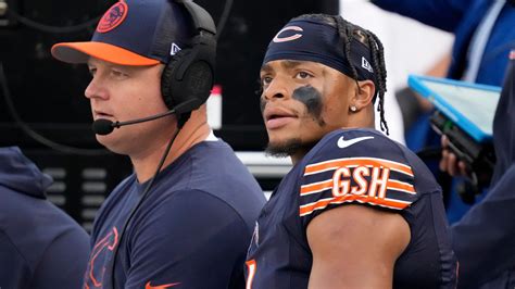 Chicago Bears offensive inconsistency leads to questions about offensive coordinator Luke Getsy