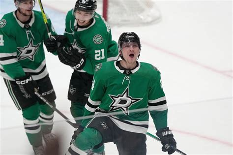 Chicago Blackhawks fall prey to keep-away strategy in a 5-4 overtime loss to the Stars. 7 takeaways from Dallas.