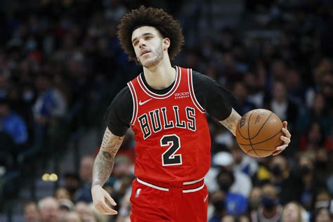 Chicago Bulls’ Lonzo Ball expected to start running in January: ‘The pain that he was experiencing has been eliminated’