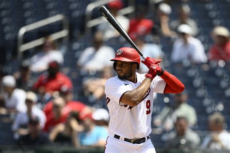 Chicago Cubs acquire Jeimer Candelario in a trade with the Washington Nationals