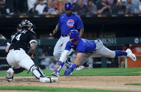 Chicago Cubs hit 4 home runs — 2 by Dansby Swanson — in a 7-3 victory over the White Sox in the City Series