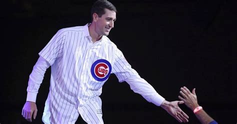 Chicago Cubs notes: Kyle Hendricks to begin a rehab assignment, while David Ross pays tribute to Beth Murphy
