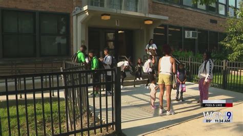 Chicago Public Schools prepare for dangerously hot temperatures