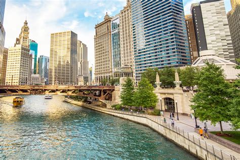 Chicago Riverwalk – Chicago, IL - GreenBlue Urban